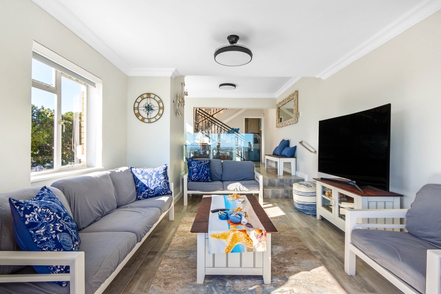 4 Bedroom Property for Sale in Gordons Bay Village Western Cape